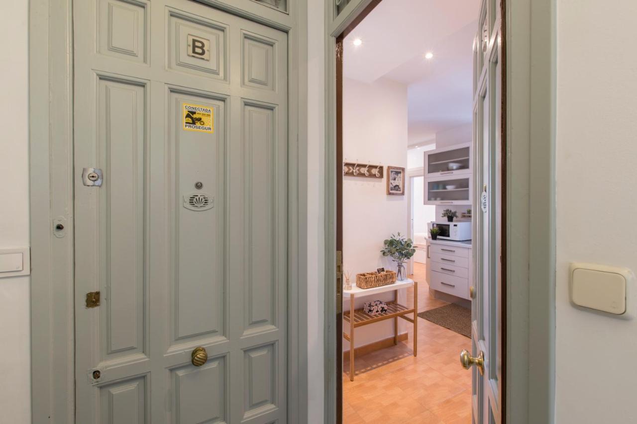 Fee4Me. Elegant Flat A Few Minutes From Atocha. Apartment มาดริด ภายนอก รูปภาพ