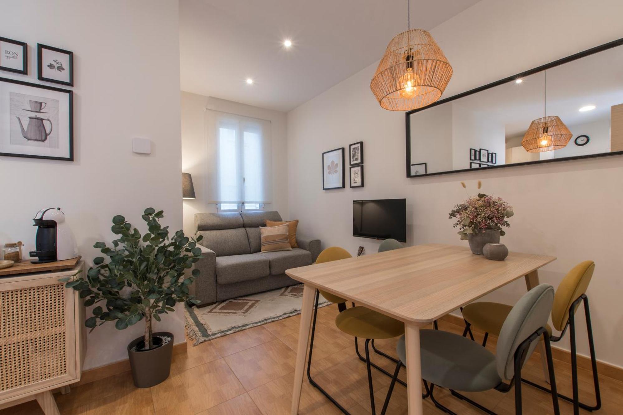Fee4Me. Elegant Flat A Few Minutes From Atocha. Apartment มาดริด ภายนอก รูปภาพ